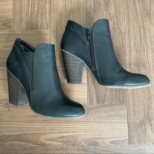 Fergalicious Punch Chelsea Boot